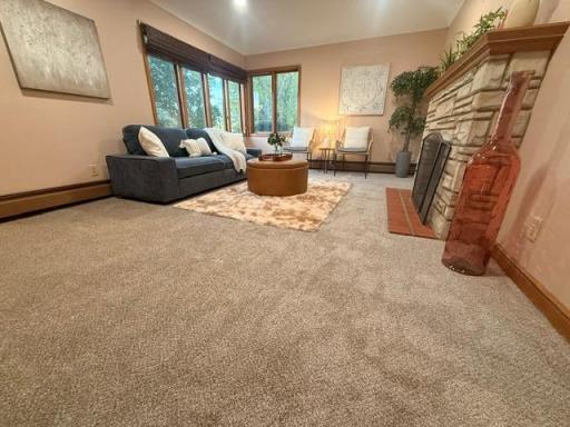 1603 Frost Avenue, Maplewood, MN 55109