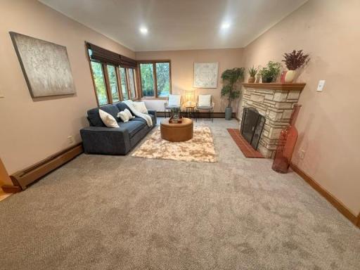1603 Frost Avenue, Maplewood, MN 55109
