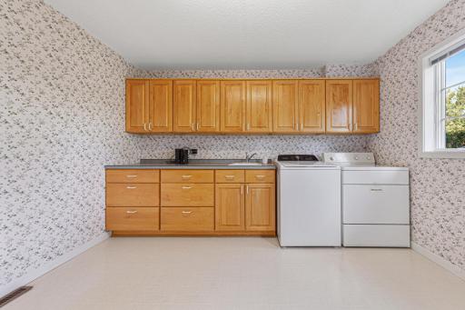713 Highland Avenue, Northfield, MN 55057