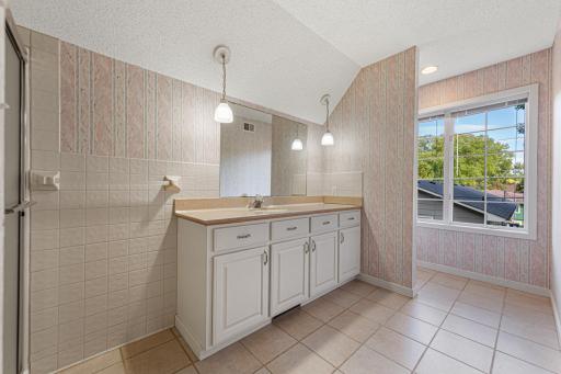 713 Highland Avenue, Northfield, MN 55057