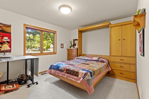 2536 Woodridge Lane, Brainerd, MN 56401