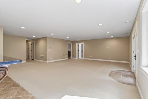 2635 Nathan Lane N, Plymouth, MN 55441