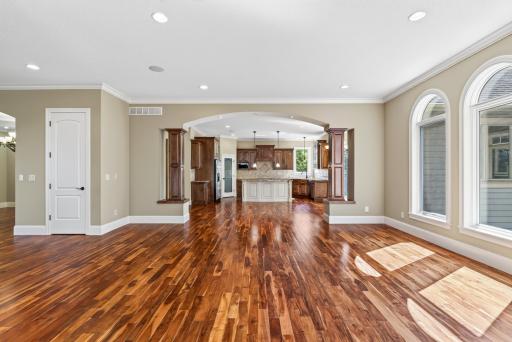 2635 Nathan Lane N, Plymouth, MN 55441