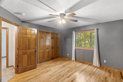 202 Robert Street, Mahtomedi, MN 55115