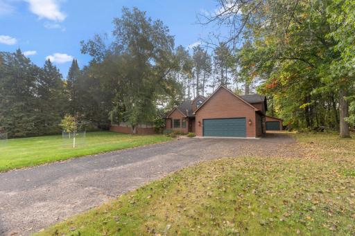 202 Robert Street, Mahtomedi, MN 55115