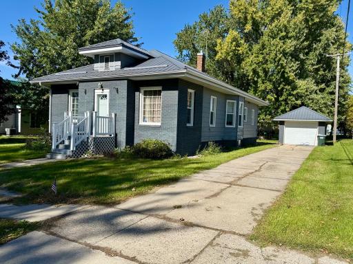 14 W Oak Street, Osakis, MN 56360