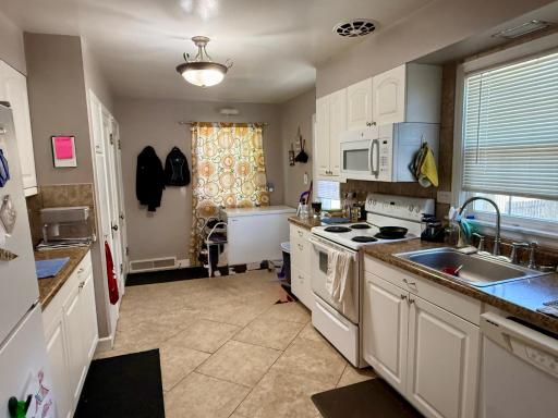 14 W Oak Street, Osakis, MN 56360