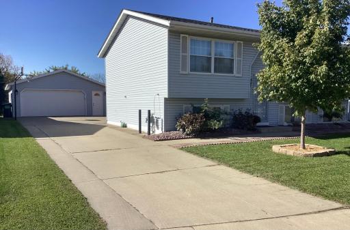 4805 25th Avenue NW, Rochester, MN 55901