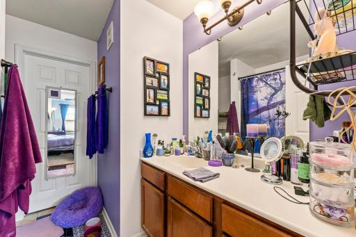 5652 Winnetka Avenue N, New Hope, MN 55428