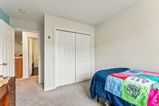 5652 Winnetka Avenue N, New Hope, MN 55428