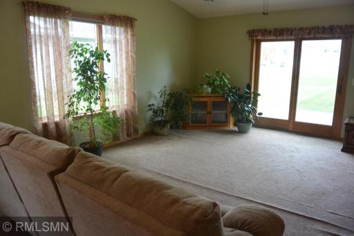 1419 Ranger Drive, Glencoe, MN 55336