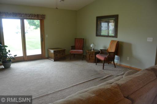 1419 Ranger Drive, Glencoe, MN 55336