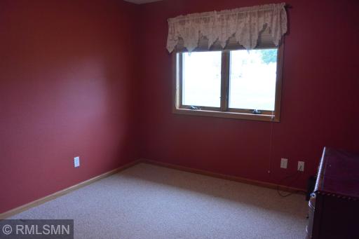 1419 Ranger Drive, Glencoe, MN 55336