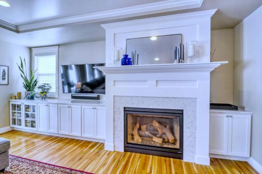 910 8th Street S, Fargo, ND 58103