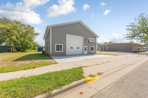 213 N Broadway Avenue, New Richland, MN 56072