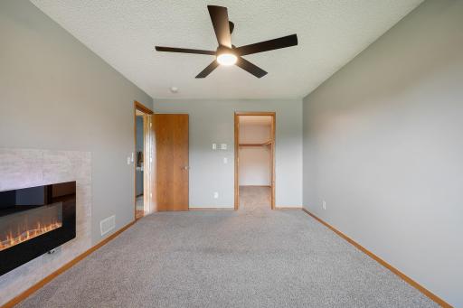 11139 Edgewood Circle N, Champlin, MN 55316