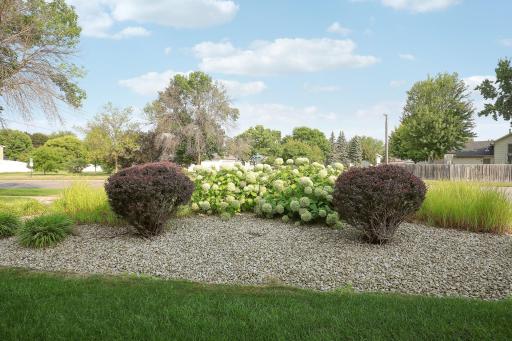 11139 Edgewood Circle N, Champlin, MN 55316