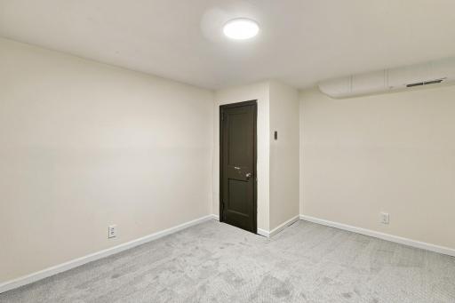 1049 Gorman Avenue, Saint Paul, MN 55118