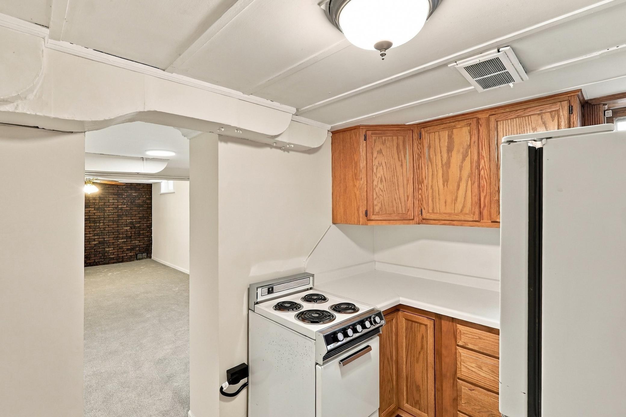 Unit 3 Kitchen