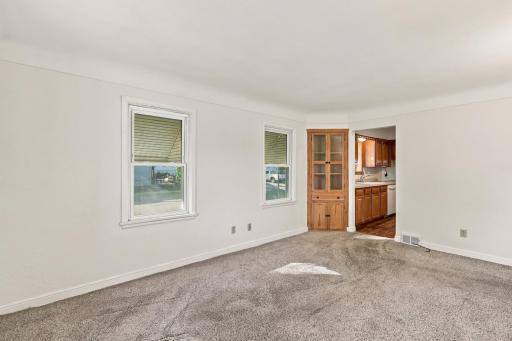 1049 Gorman Avenue, Saint Paul, MN 55118