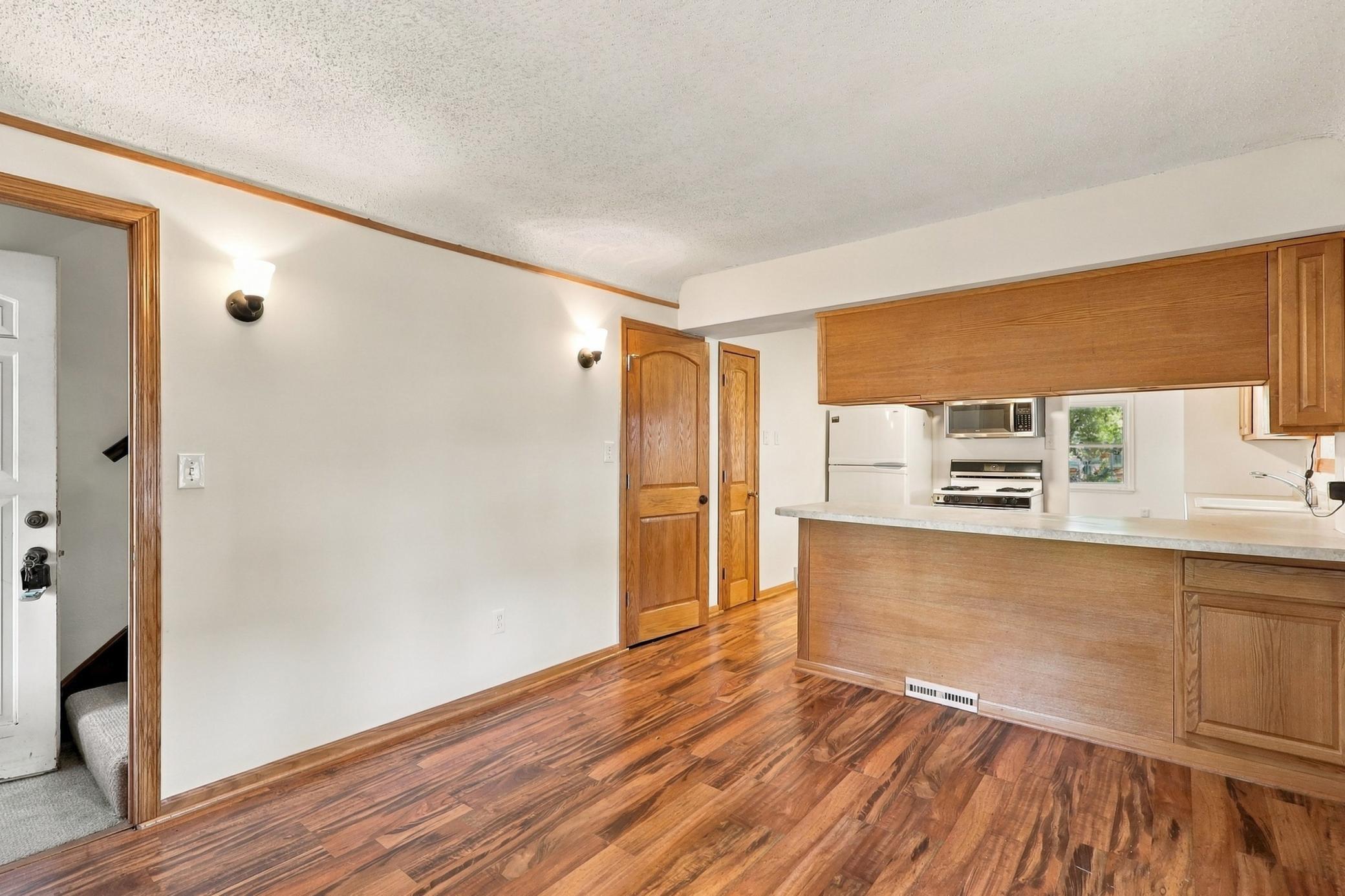 Unit 1 DiningRoom looking into kitchen