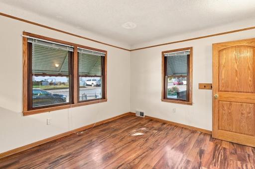 1049 Gorman Avenue, Saint Paul, MN 55118