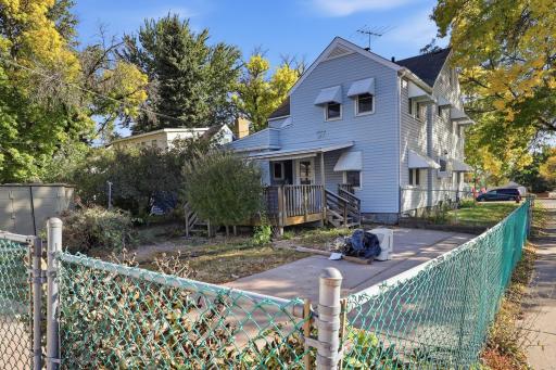 1049 Gorman Avenue, Saint Paul, MN 55118