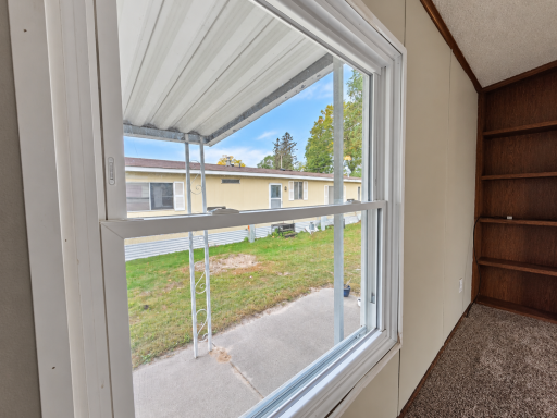 1313 104th Way NE, Blaine, MN 55434
