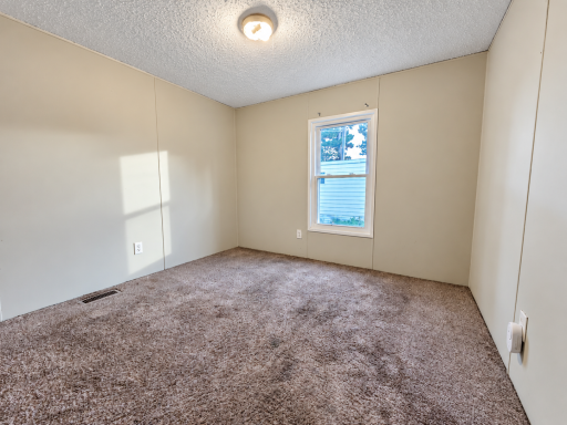 1313 104th Way NE, Blaine, MN 55434