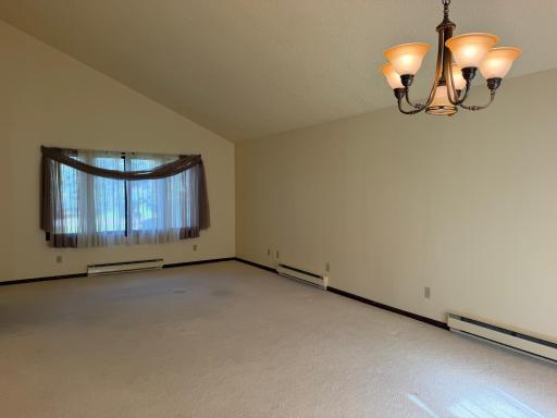 407 Southwood Drive, Horace, ND 58047