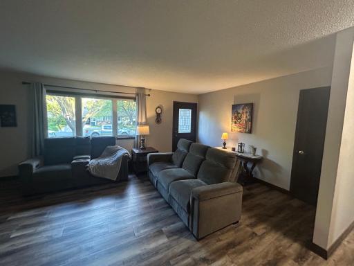 1100 Columbine Drive, Marshall, MN 56258