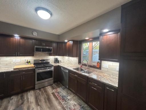 1100 Columbine Drive, Marshall, MN 56258