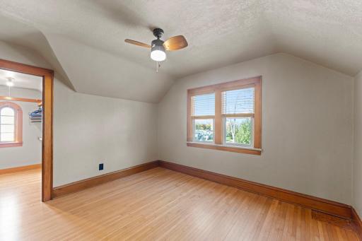 140 N Main Street, Center City, MN 55012