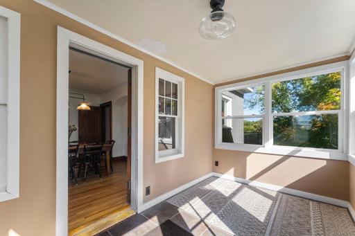 140 N Main Street, Center City, MN 55012