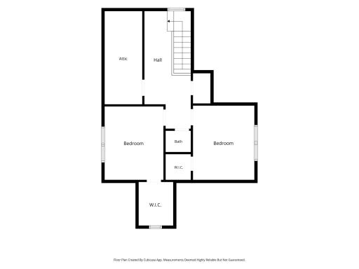 140 N Main Street, Center City, MN 55012