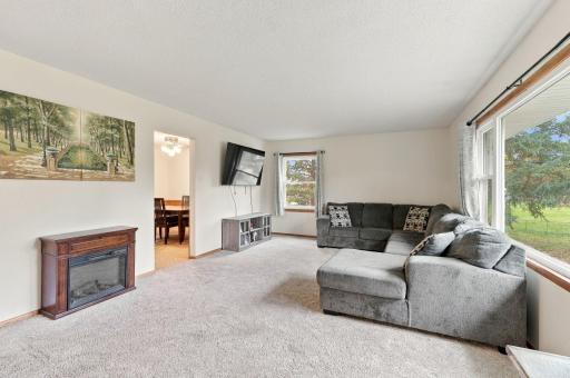 3950 7th Avenue, Anoka, MN 55303