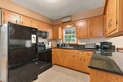 3950 7th Avenue, Anoka, MN 55303