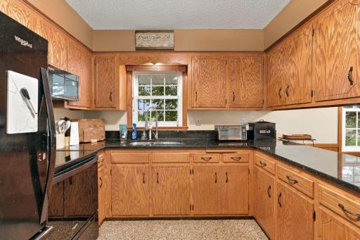3950 7th Avenue, Anoka, MN 55303