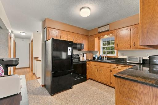 3950 7th Avenue, Anoka, MN 55303