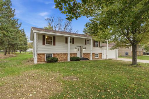 3950 7th Avenue, Anoka, MN 55303