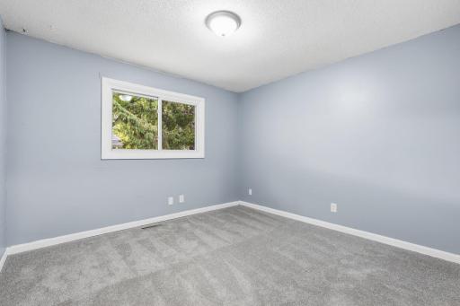 1741 Ames Place, Saint Paul, MN 55106