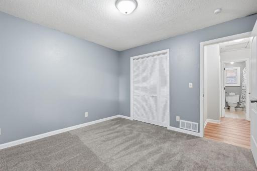 1741 Ames Place, Saint Paul, MN 55106