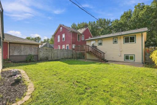 1741 Ames Place, Saint Paul, MN 55106