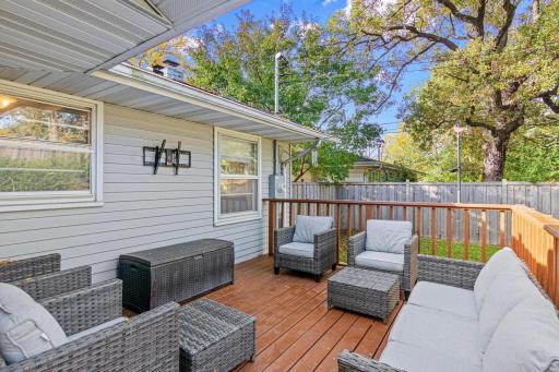 5024 W 70th Street, Edina, MN 55439