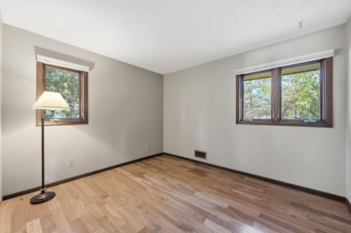 4664 Hillsboro Avenue N, New Hope, MN 55428