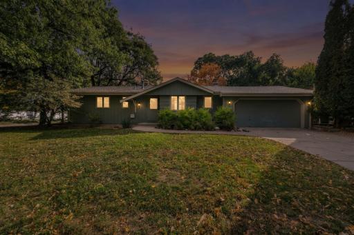 4664 Hillsboro Avenue N, New Hope, MN 55428