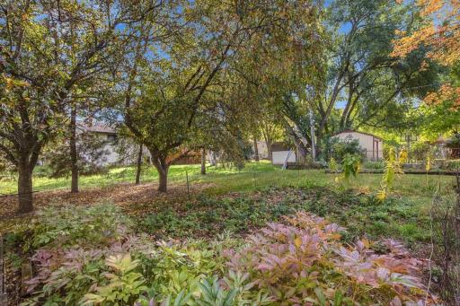 4664 Hillsboro Avenue N, New Hope, MN 55428