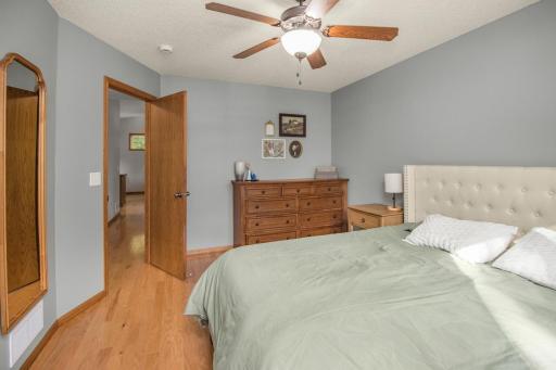5309 34th Place N, Crystal, MN 55422