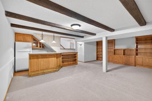 12760 Roberts Drive, Eden Prairie, MN 55346