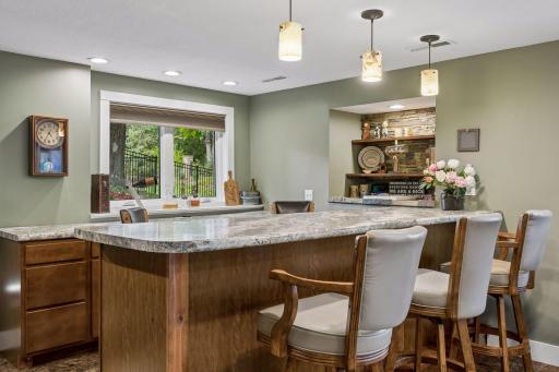 8860 Everest Lane N, Maple Grove, MN 55311